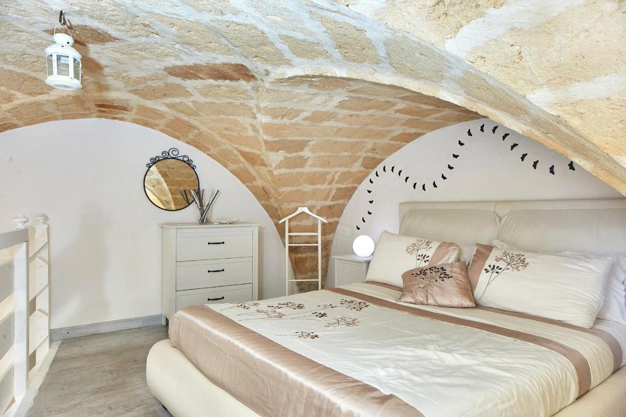 B&B Isola Dello Stampatore Lecce Luaran gambar