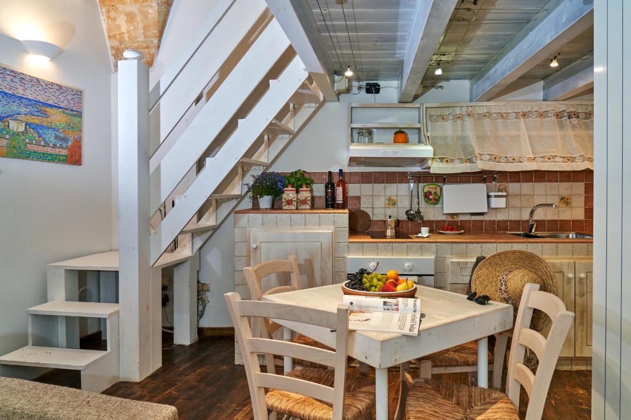 B&B Isola Dello Stampatore Lecce Luaran gambar
