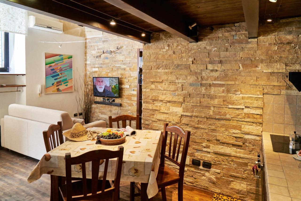 B&B Isola Dello Stampatore Lecce Luaran gambar