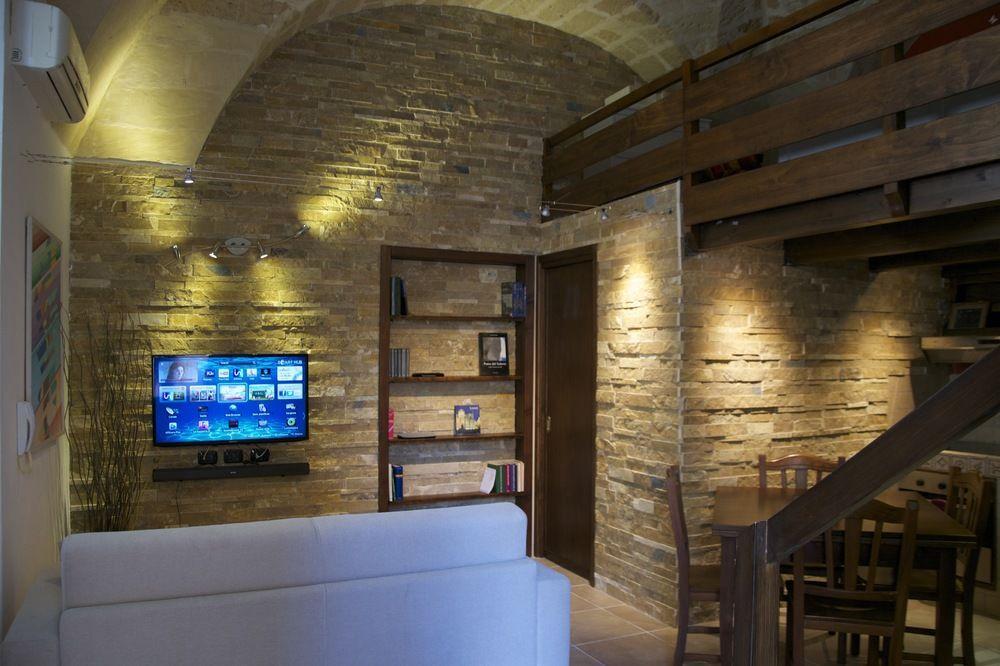 B&B Isola Dello Stampatore Lecce Luaran gambar